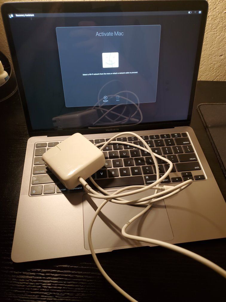 Restored Apple MacBook Air 13" (2020) M1 Chip 16GB RAM, 1TB storage