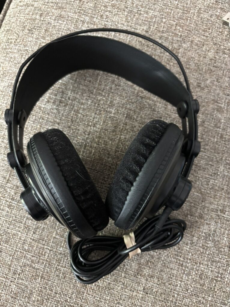 Samson Sr850 Pro Studio Monitoring Headphones