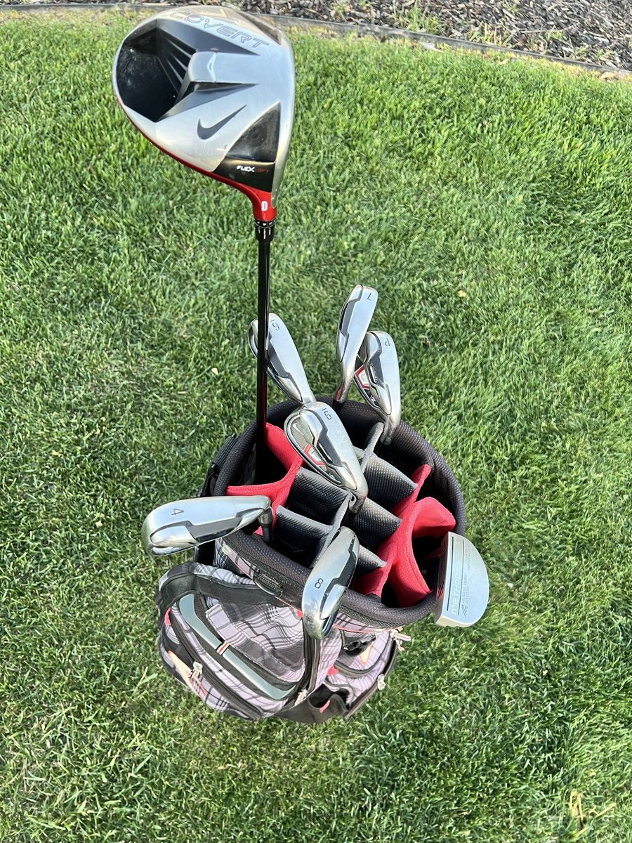 Set of Nike Clubs