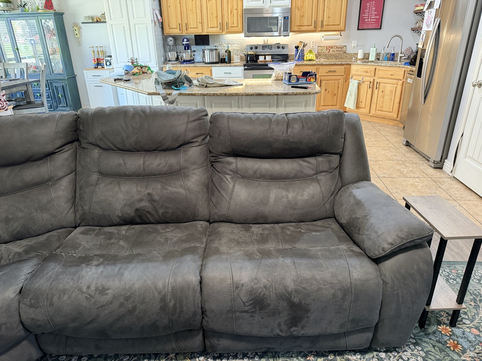 Main image 4