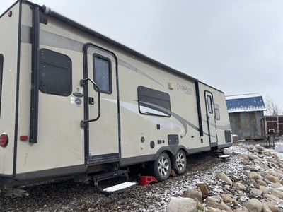 2011 EVERGREEN RV EVER-LITE SERIES M-31RLS
