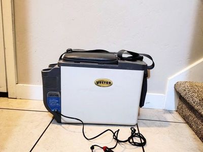 Vector 12V Travel Cold and Warmer Car Cooler - Cash