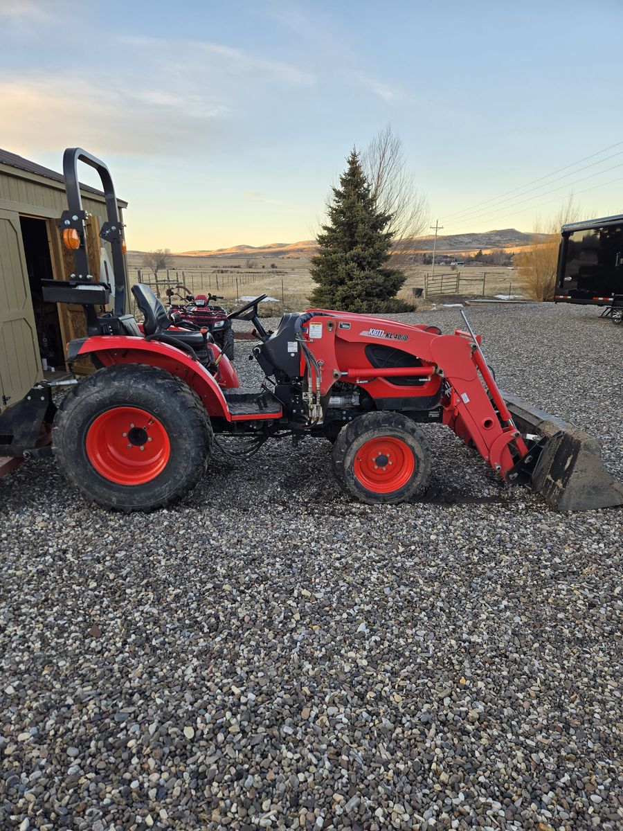 2022 KIOTI TRACTOR 35HP