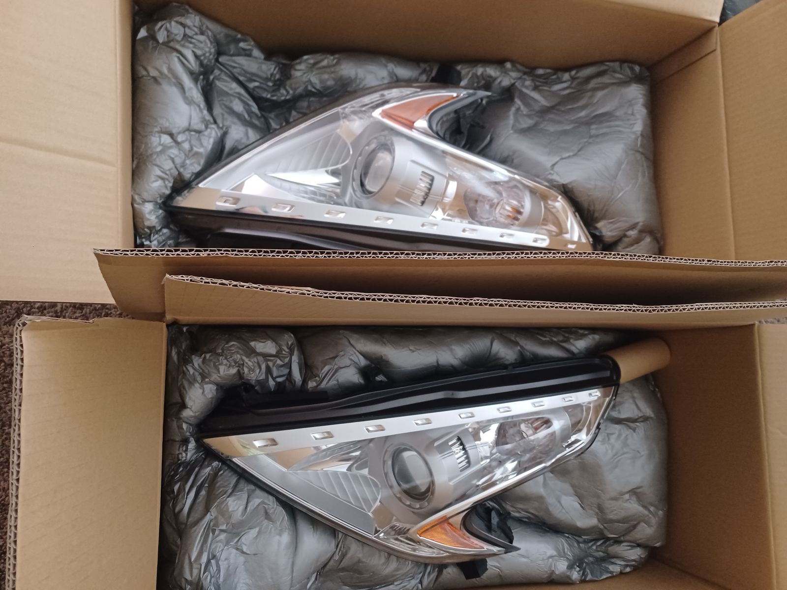 370Z headlights OEM