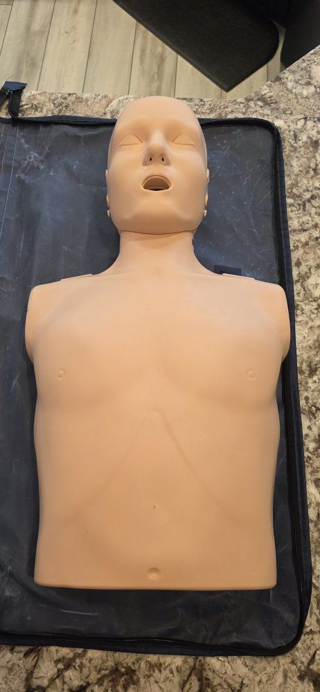 Main image 3