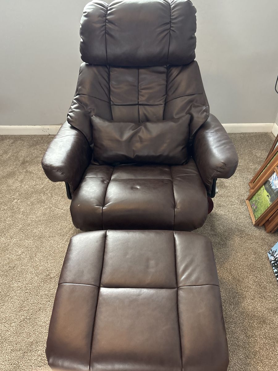 Brown Faux Leather Recliner and Ottoman Set - Comfortable Swivel Chair for Living Room