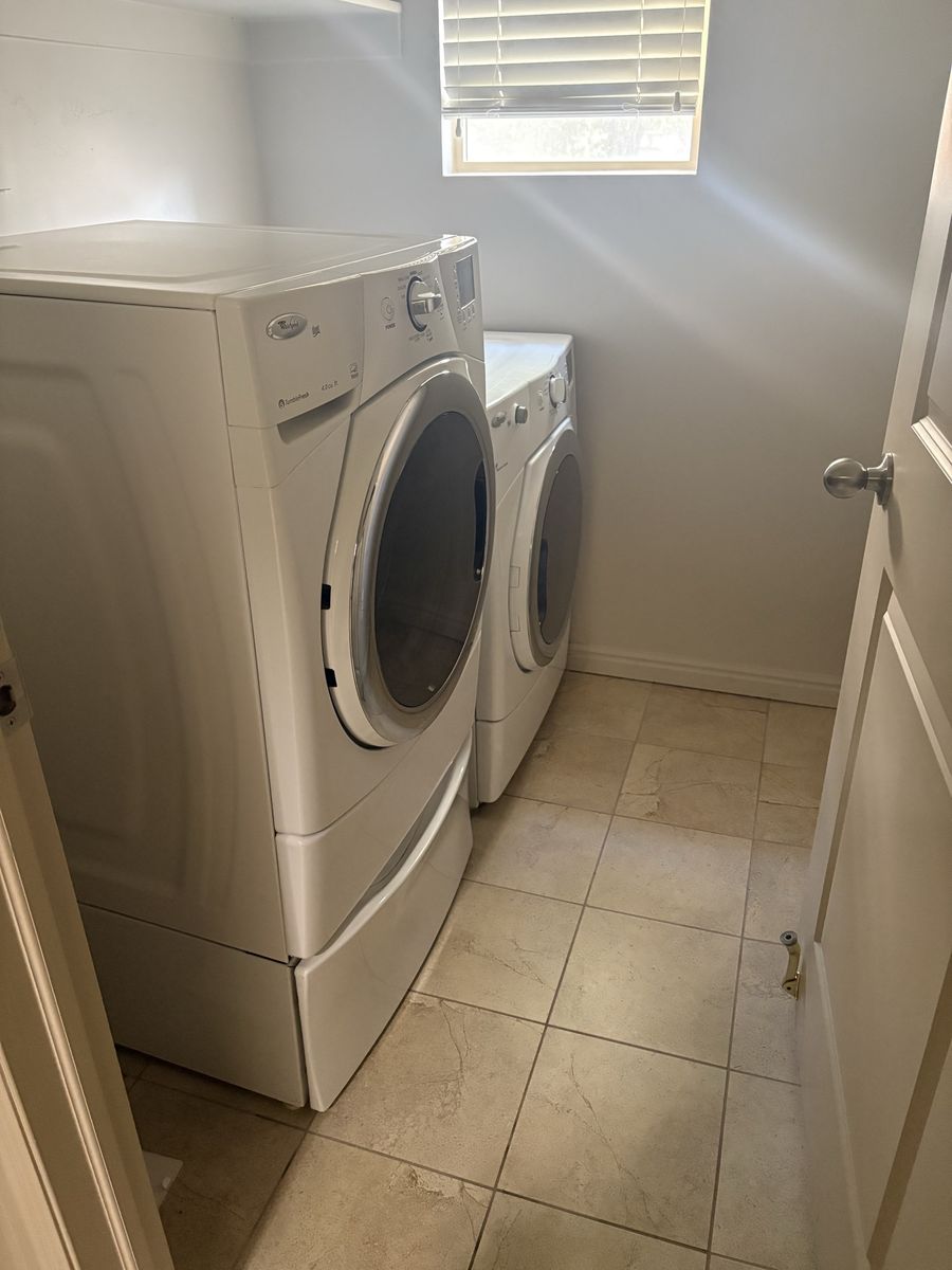 Whirlpool Duet Front-Load Washer & Electric Dryer Set