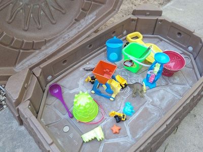 PENDING: Step2 Play & Store Sand Box