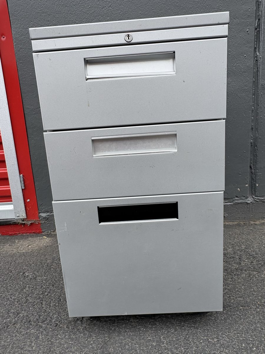 Main image 7
