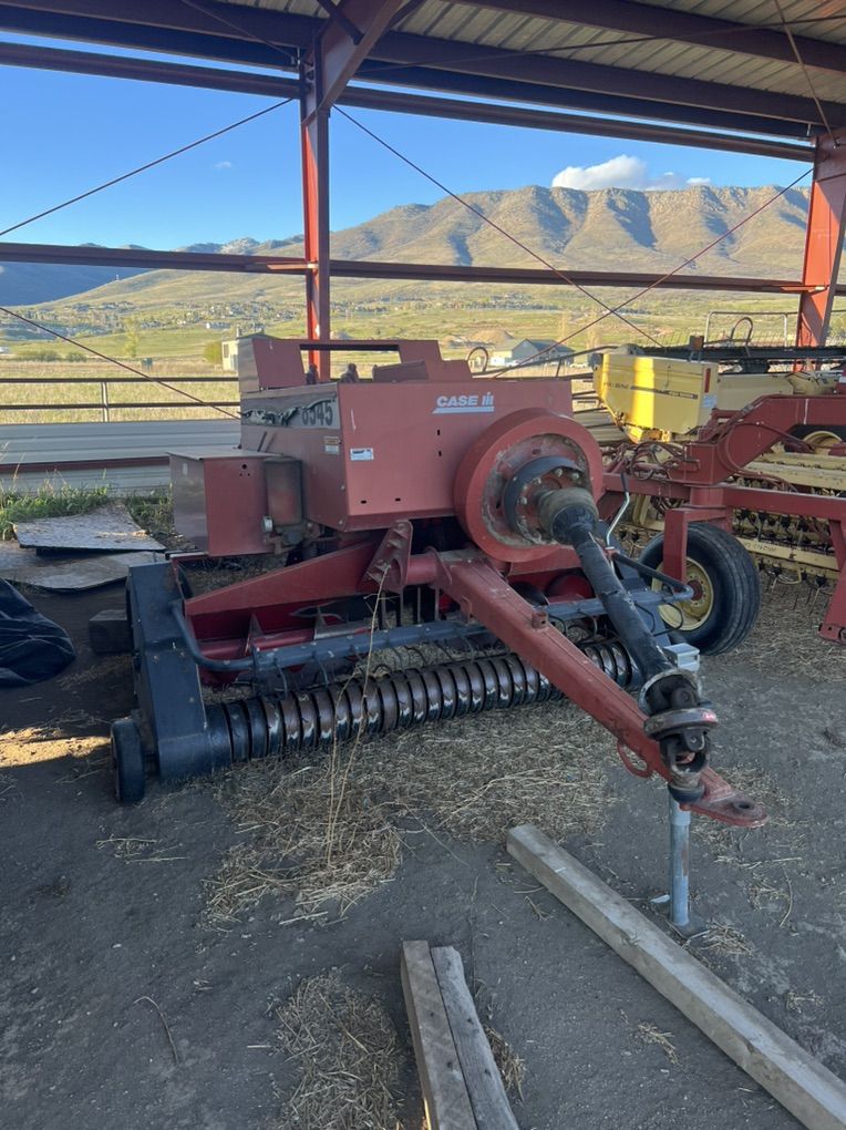 Case 8545 in Line Baler