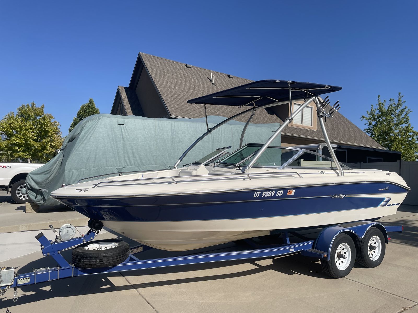 1995 SeaRay 200 Signature Series
