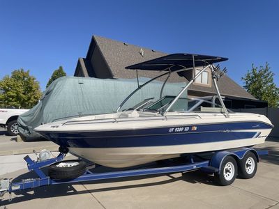 1995 SeaRay 200 Signature Series