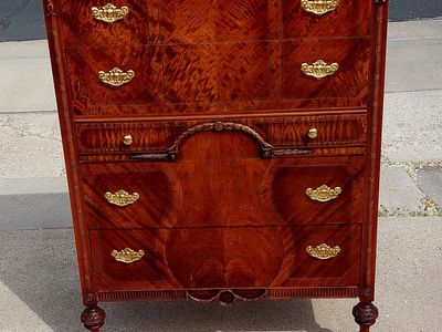 Antique Burled Walnut Dresser 5 Drawer