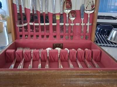 Vintage King Edward Silverplate Flatware Set with Wooden Storage Chest