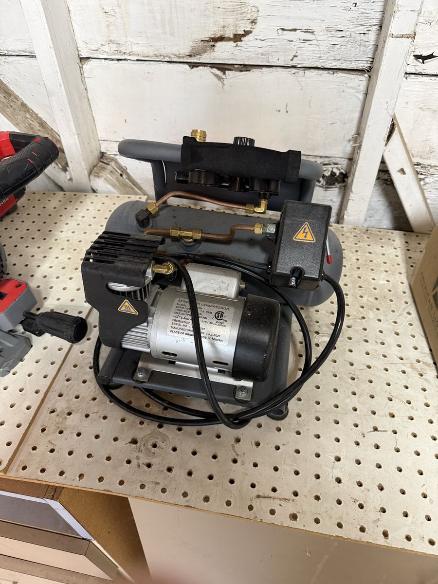 Portable Air Compressor Used Tool