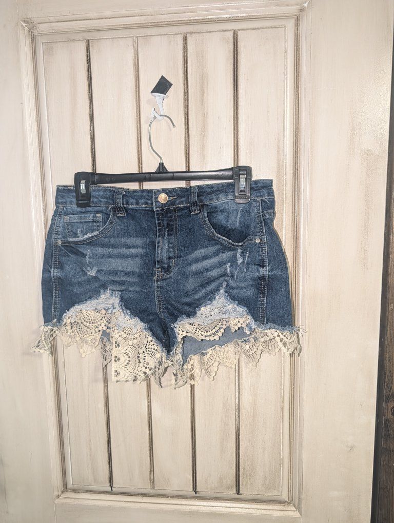 Almost Famous Women's Size 11 High Rise Distressed Denim Shorts with Crochet Lace Trim