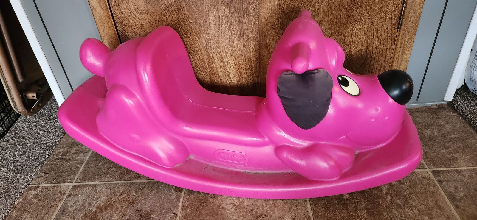 Little Tikes Rockin' Puppy in Magenta, Classic Indoor Outdoor Toddler Ride On Toy, Kids Boys Girls Ages 12 Months to 3 Years