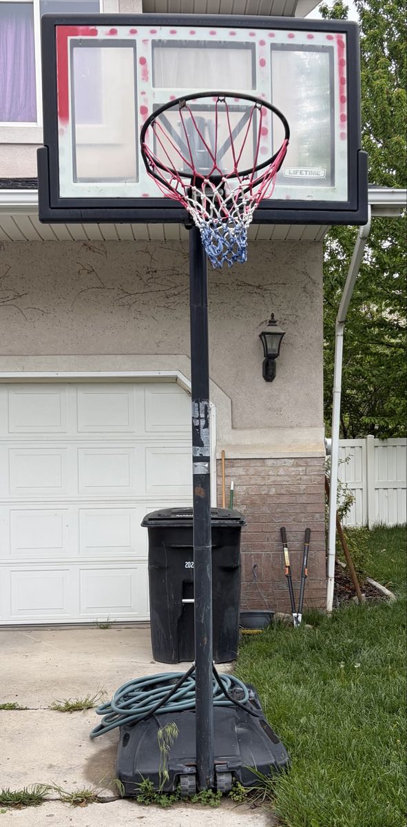 Used Lifetime Portable basketball hoop