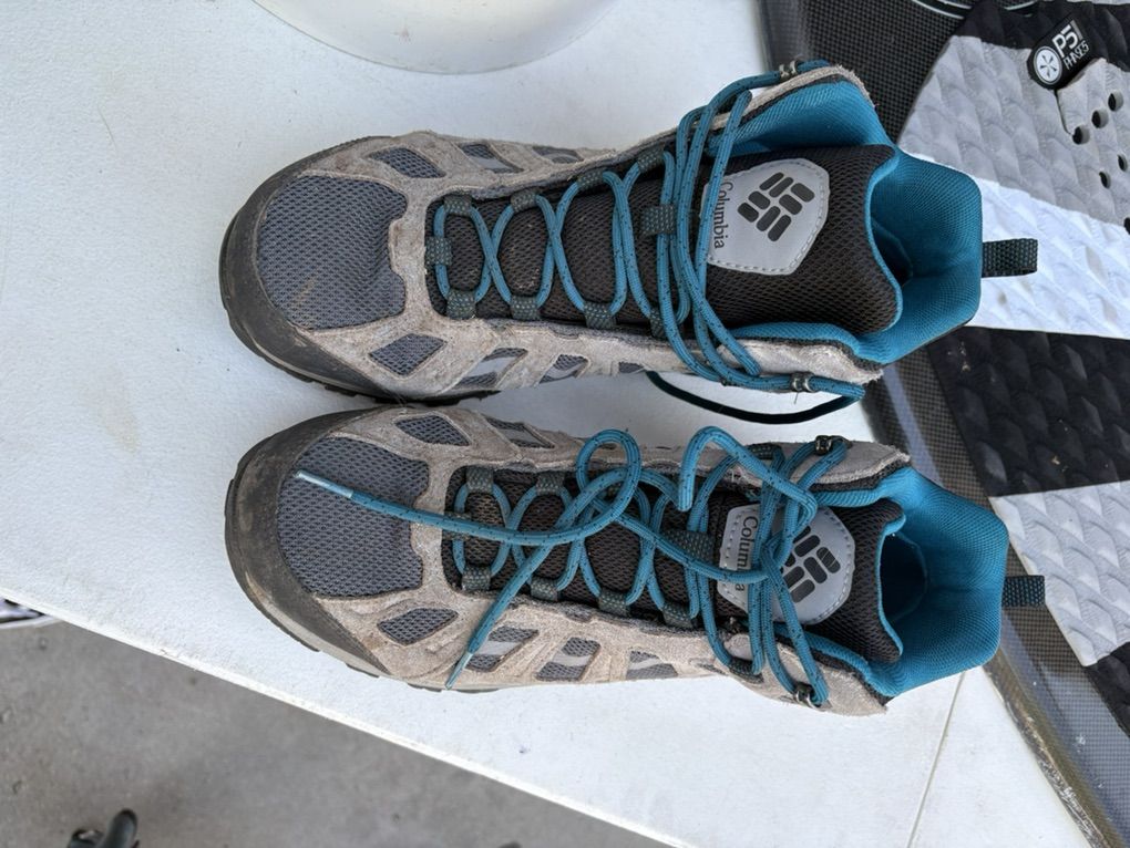 Columbia Hiking Boots Size 10.5