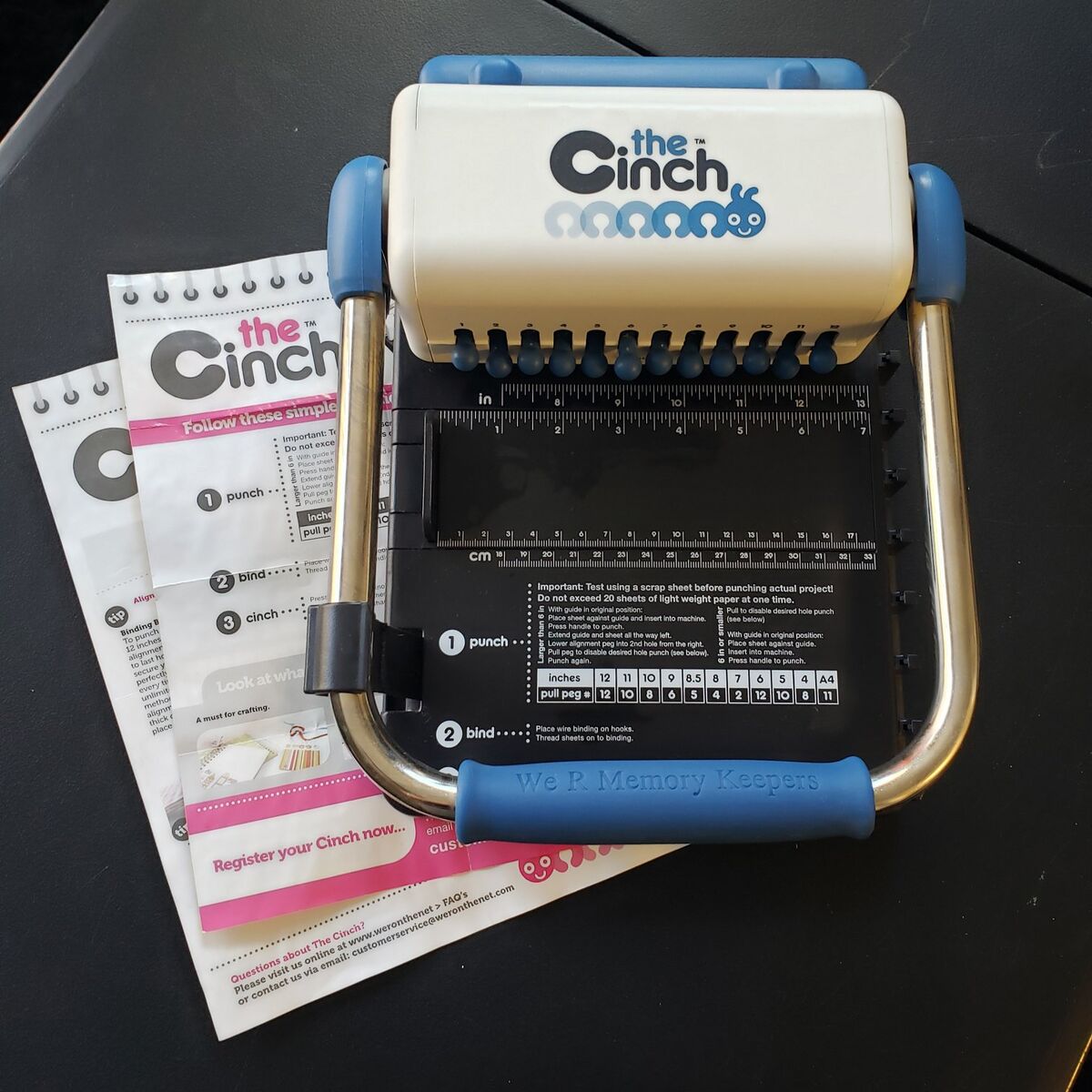 We R Memory Keepers the Cinch Binder Blue