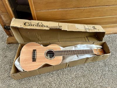 New Cordoba 15TM Tenor Ukulele, Mahogany, Handmade