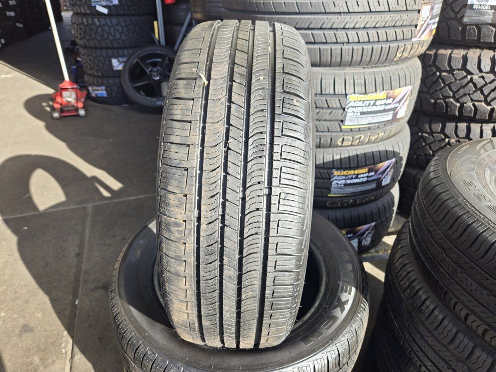 SET 205/55R16 NEXEN NPRIZ AH5