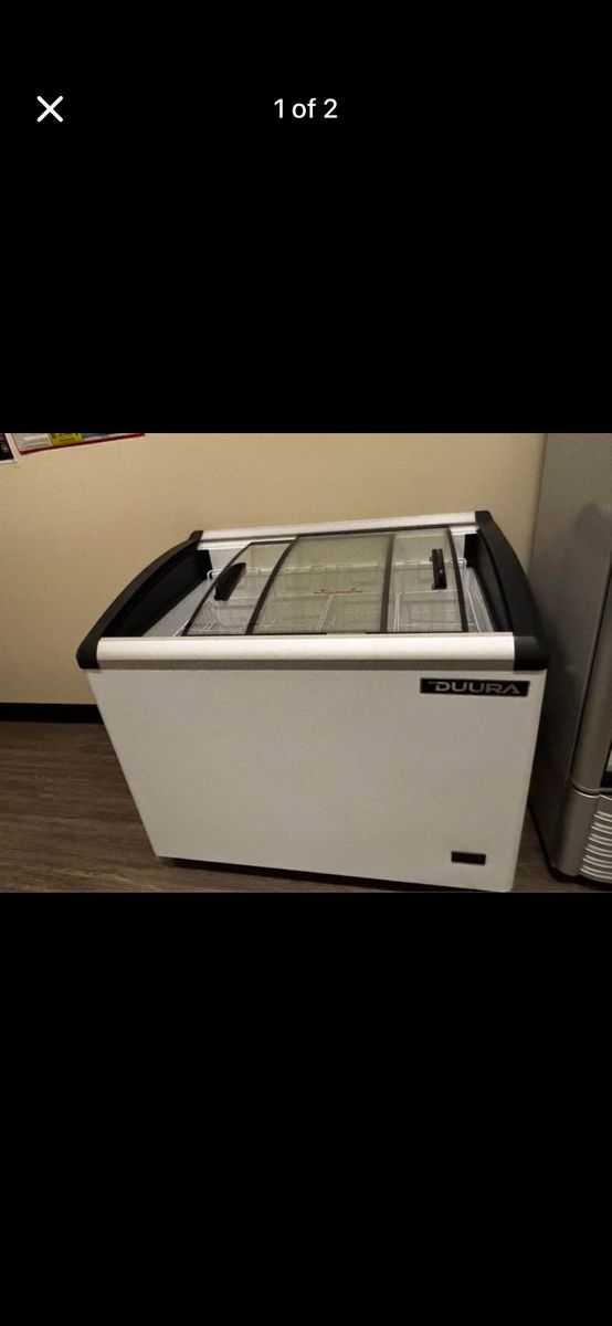 Duura DDFC10 Commercial Chest Freezer 10 CU FT