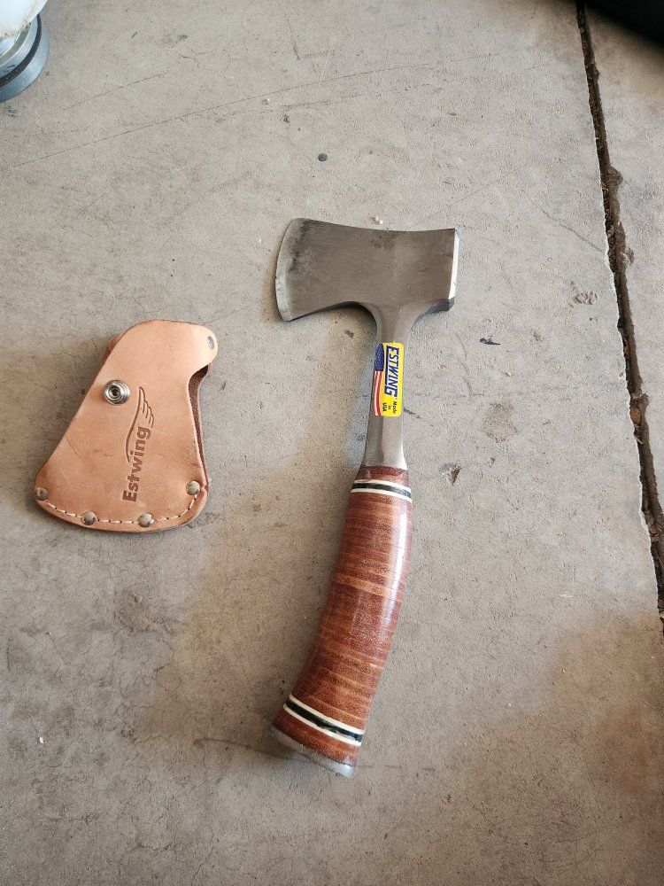 Estwing E24A Sportsman's Axe 13.5" with Leather Grip & Sheath - Used Condition