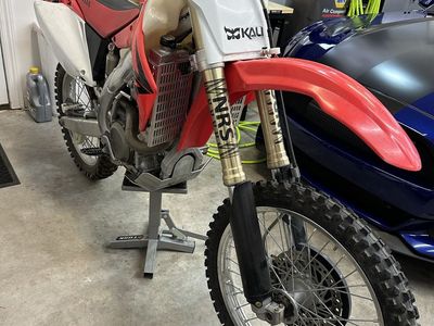 06 Honda 450R