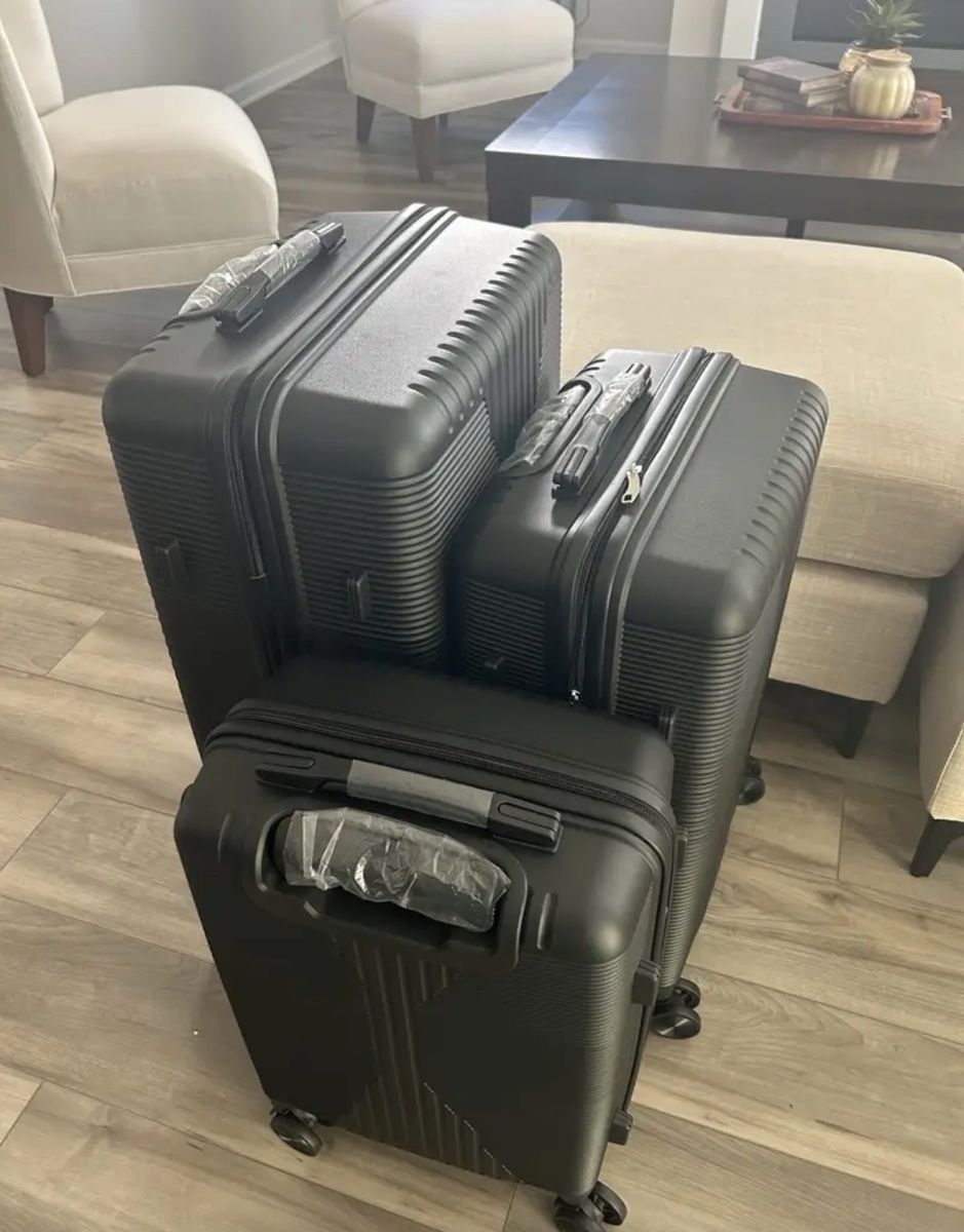 Luggage Set