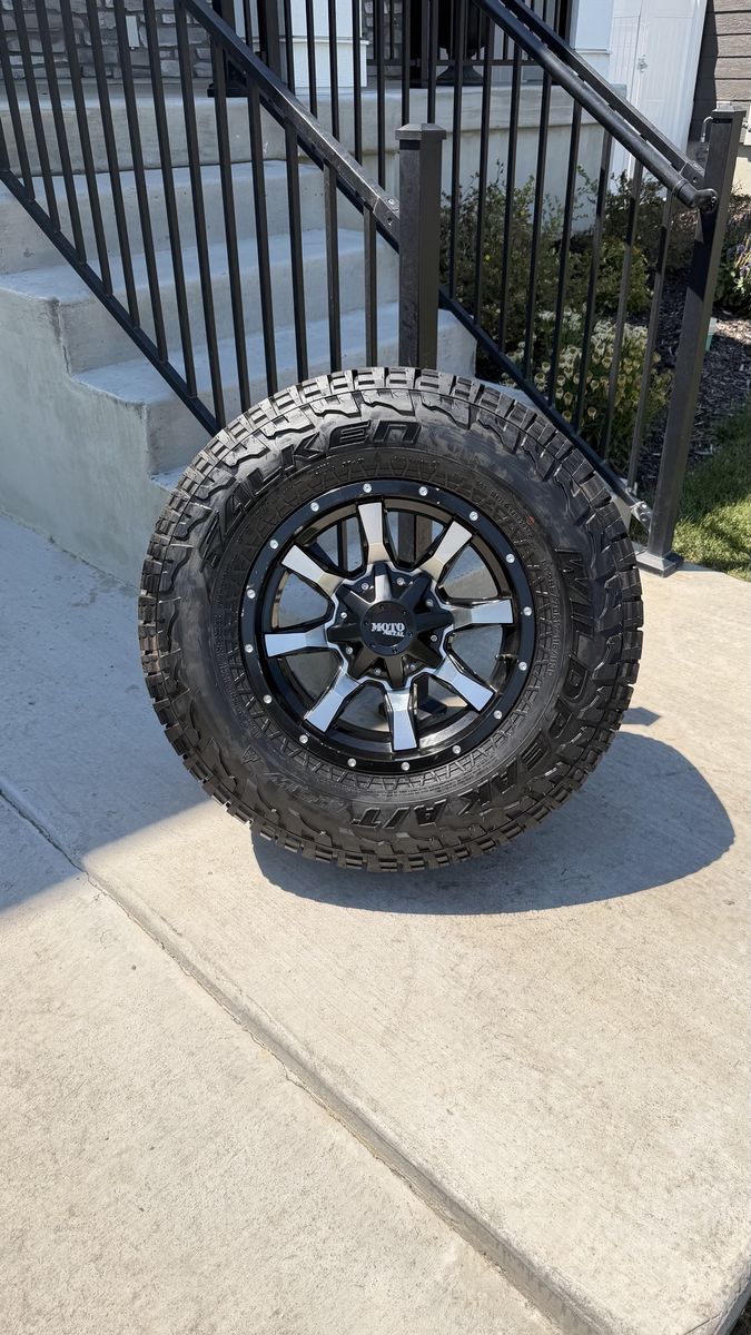 Toyota Tacoma Chevy GMC Ford Rims and Tires 285/70R17 Falken Wildpeak AT3W