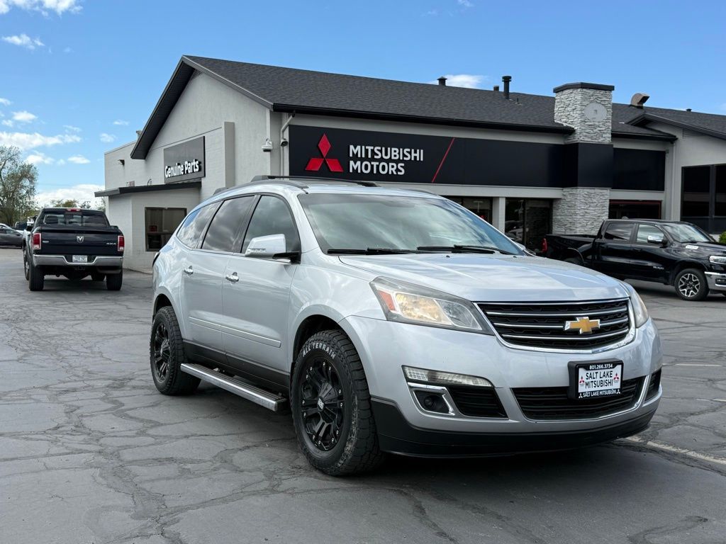 2013 CHEVROLET TRAVERSE LT