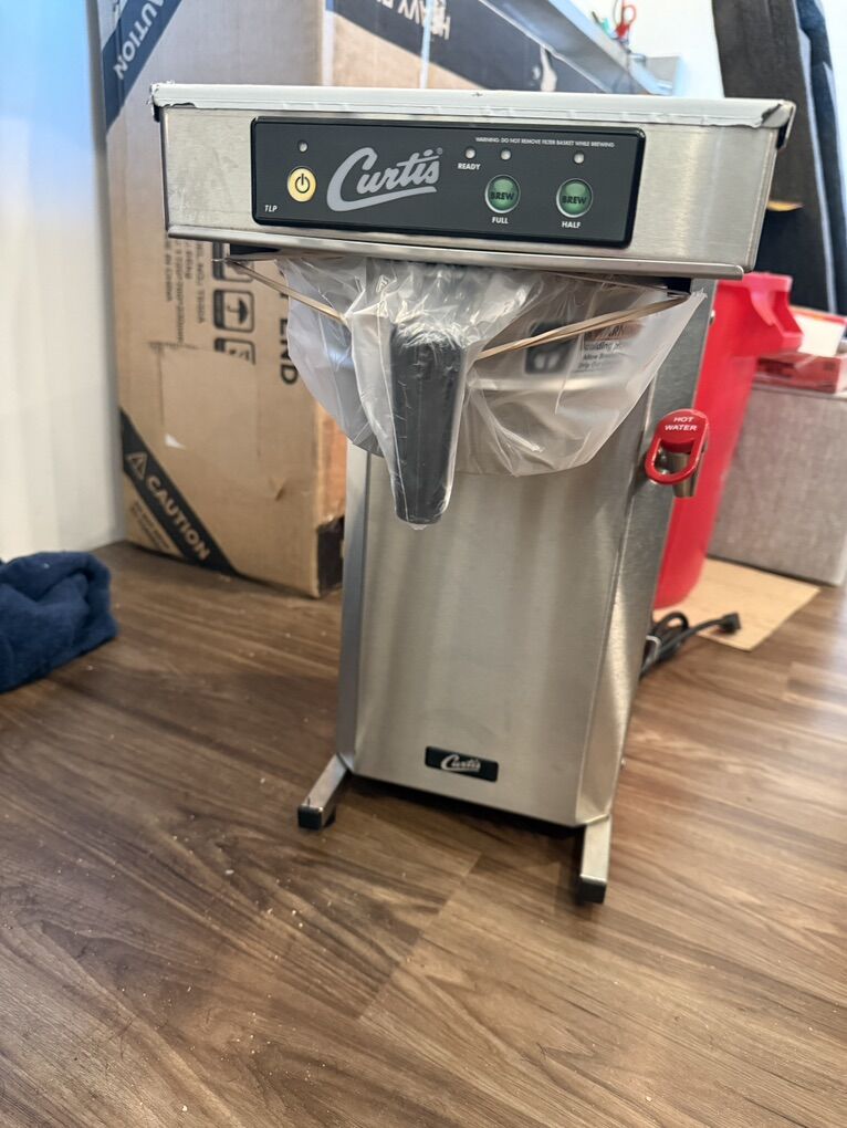 Curtis Airpot Coffee Brewer