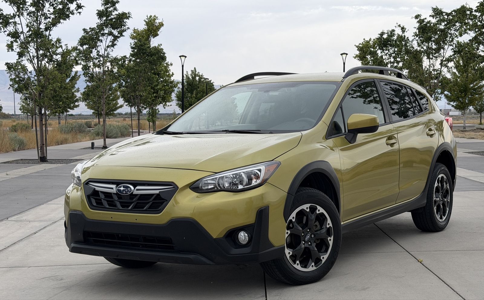 2022 Subaru Crosstrek Premium — rebuilt & branded title, 31% below market