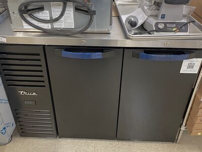 TRUE REFRIGERATION BACK BAR COOLER
