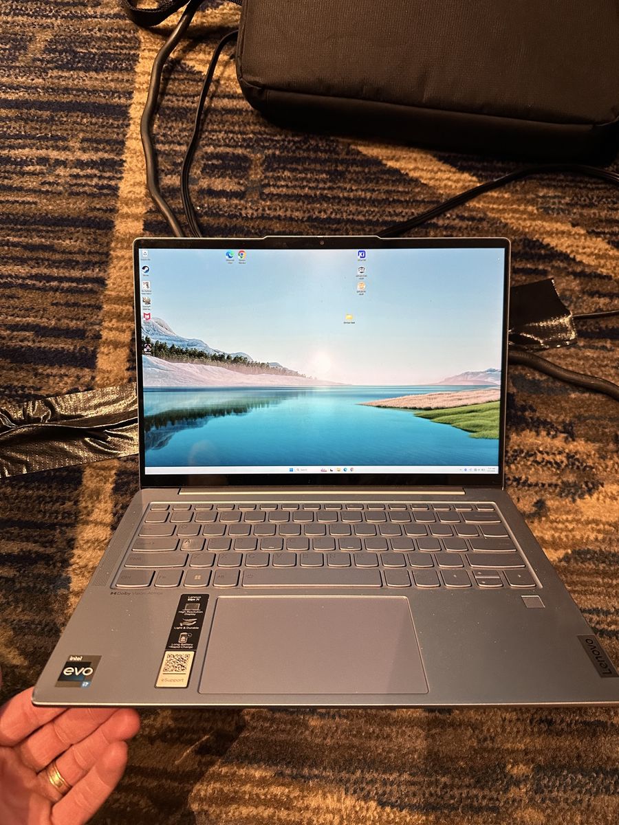 Lenovo Slim 7 14IRP8 Intel Evo Laptop - Excellent Condition