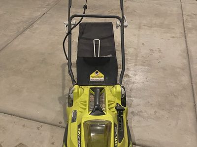 Ryobi 16in 40V Lithium-Ion Cordless Electric Lawn Mower with 2.6Ah Battery & Charger