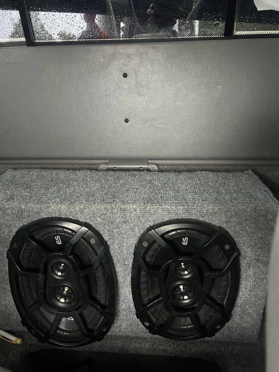 6x9 speaker with box