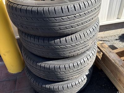 185 / 70 / 14 (4 X 114) Wheels And Tires