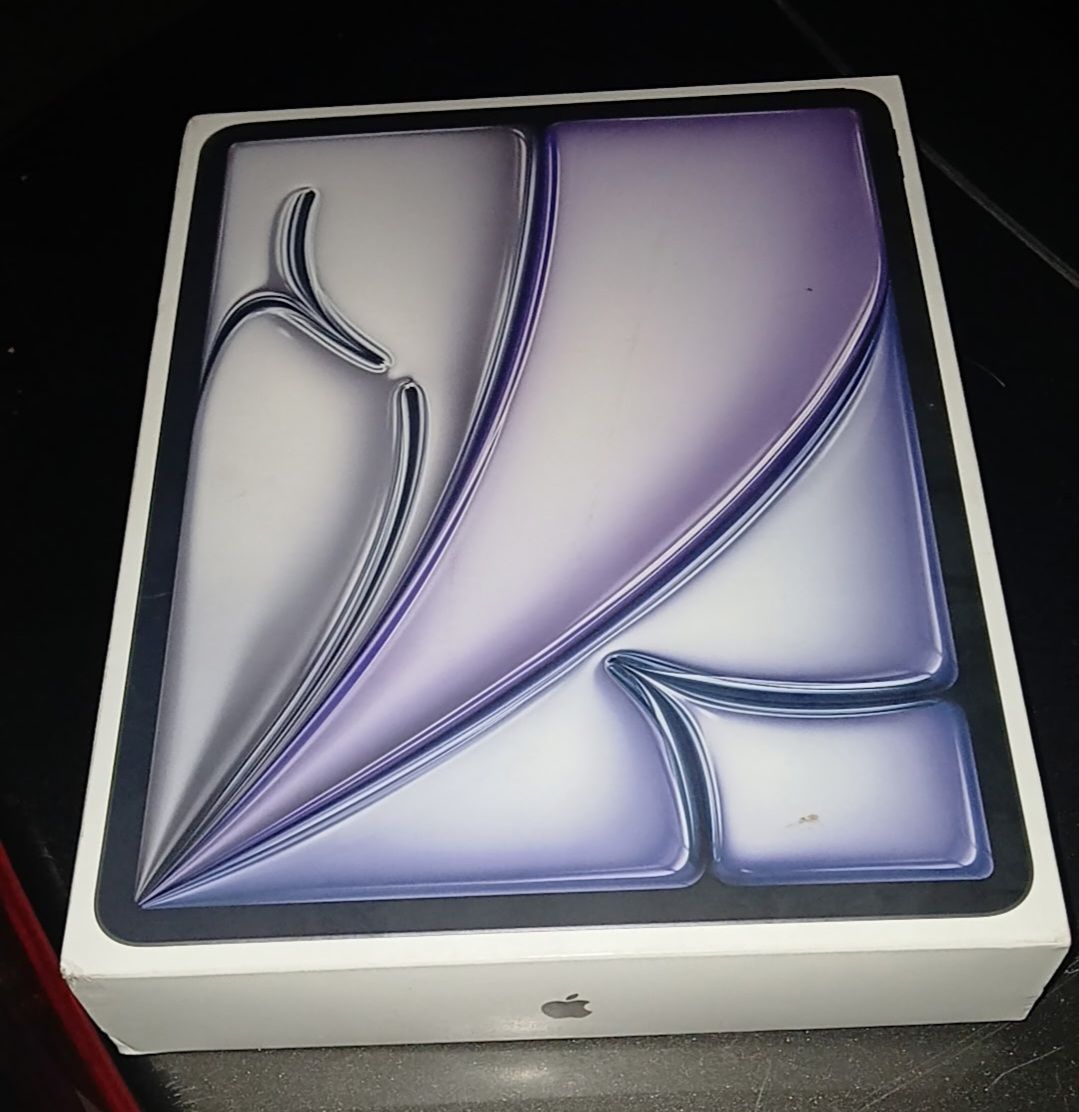Ipad air 13" 256 gb m4