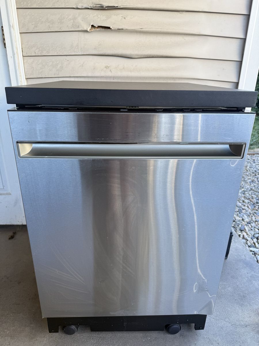 GE Stainless Steel Portable Dishwasher with Wheels
