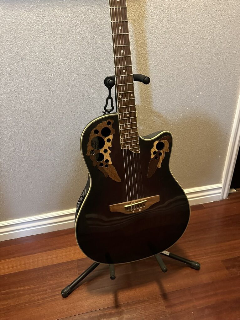 Applause Acoustic Guitar