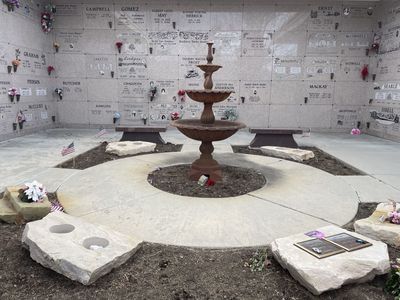 Tandem (double) Crypt Larkin Sunset Gardens in Sandy, UT