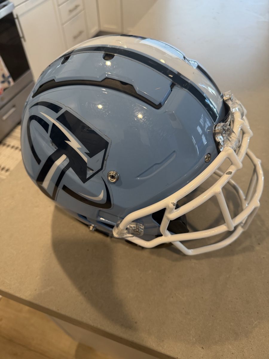 Schutt Youth F7 LX1 Size Large Football Helmet