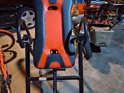 HEALTH GEAR Inversion Table Black/Orange - Spinal Decompression & Back Pain Relief
