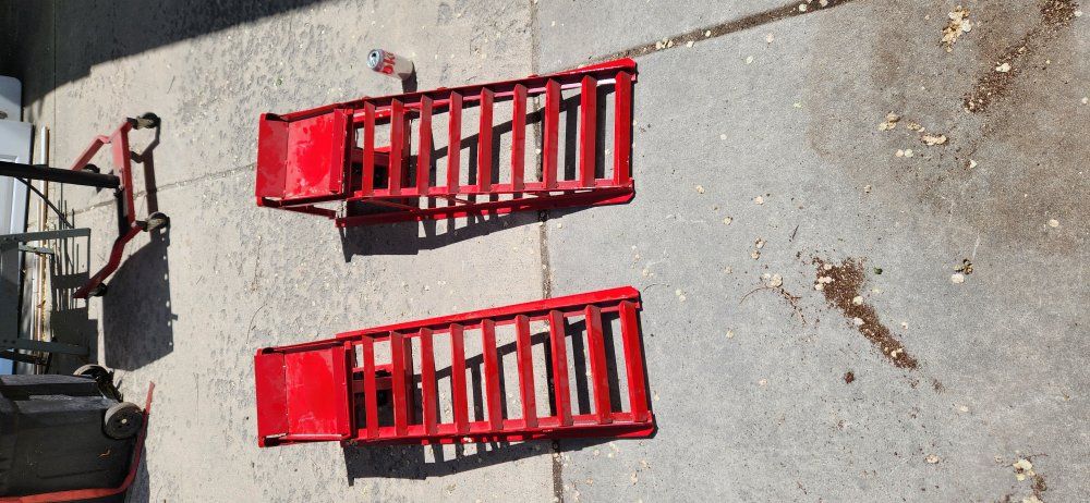Truck ramps