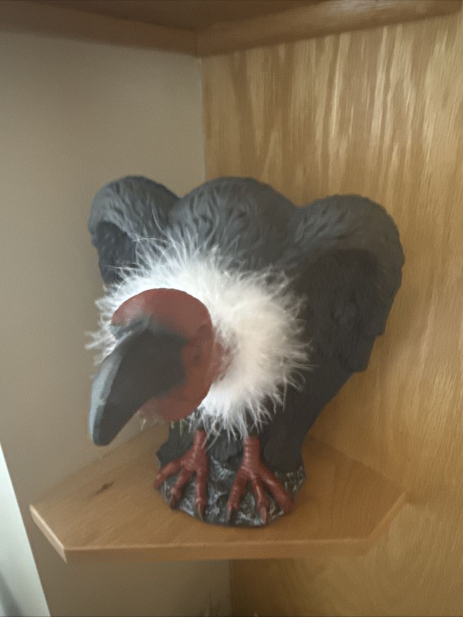Halloween ANIMATED ROTATING HEAD SQUAWKS EYE LIGHT UP BUZZARD PROP Halloween Vulture Light-Up 