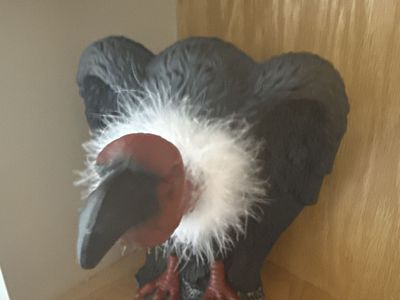 Halloween ANIMATED ROTATING HEAD SQUAWKS EYE LIGHT UP BUZZARD PROP Halloween Vulture Light-Up