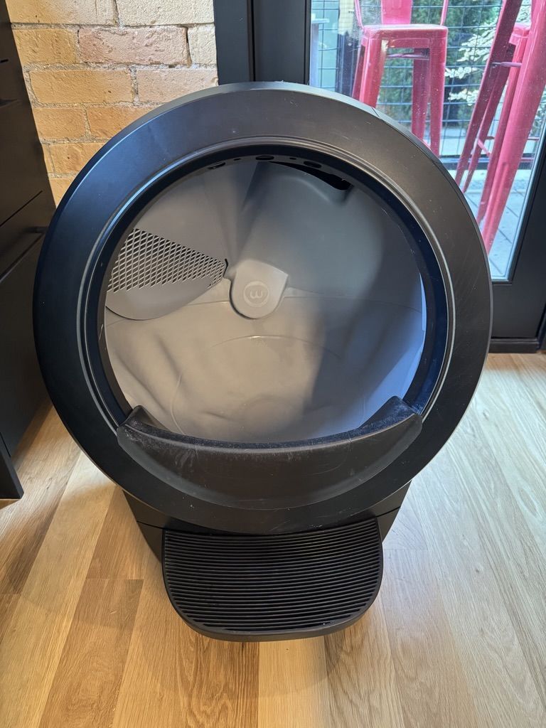 Litter Robot 4 Self-Cleaning Litter Box