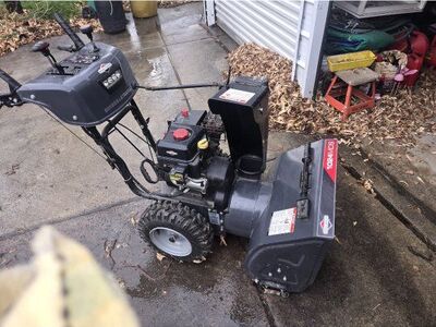 Briggs and Stratton snow blower